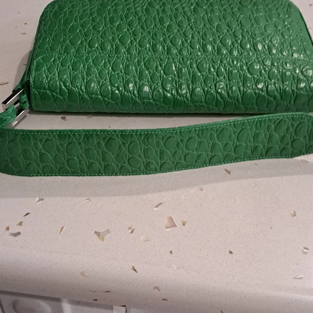 NWOT By Far shoulder bag - Picture 9 of 13